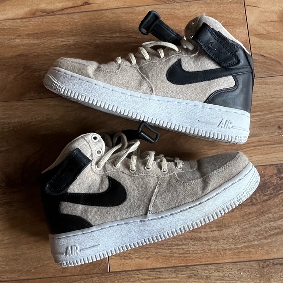 Nike AF1 in Black and Tan - Picture 1 of 5